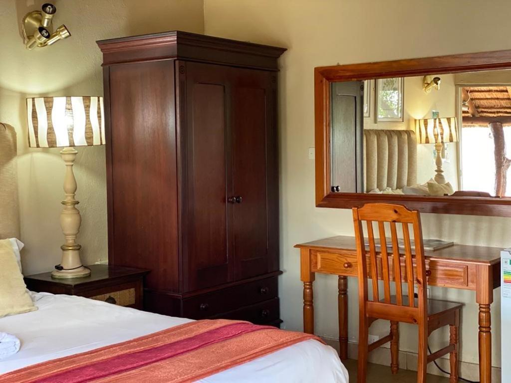 Croc River Lodge Коматипорт Экстерьер фото